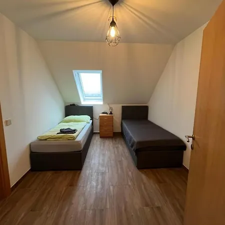 3100 Ratzersdorfer Seen 9 Sankt Poelten