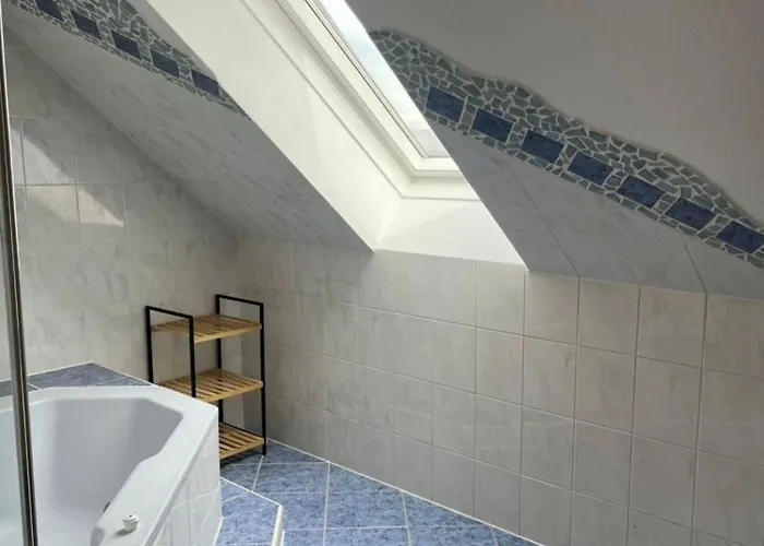 3100 Ratzersdorfer Seen 9 *